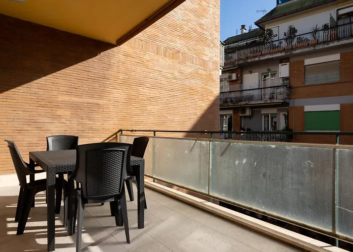 Domus Solis Apartment *